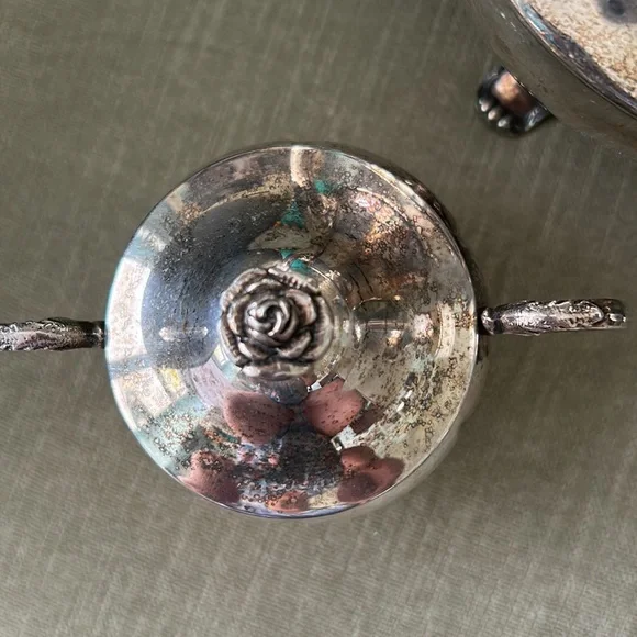 Tea Set - Picture 3 of 16